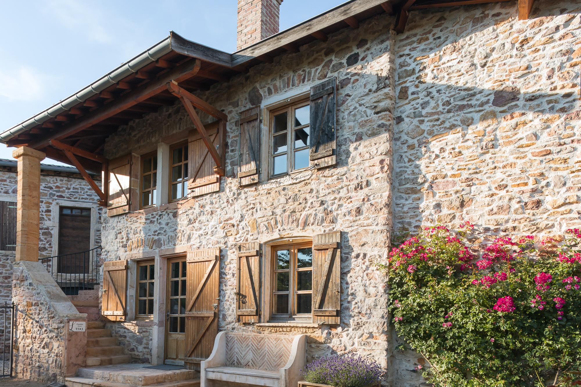 Contact Hotels Le Savigny & Spa Blacé Eksteriør billede