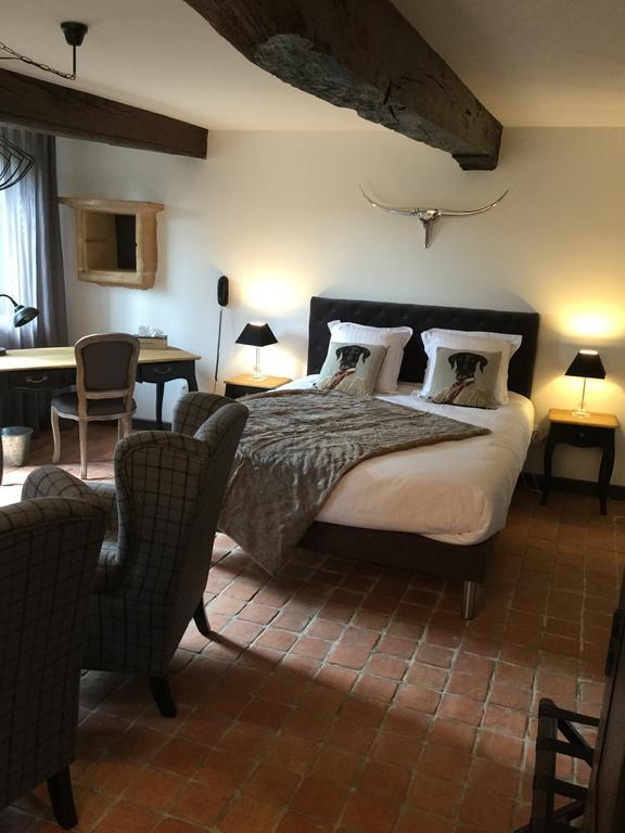 Contact Hotels Le Savigny & Spa Blacé Eksteriør billede