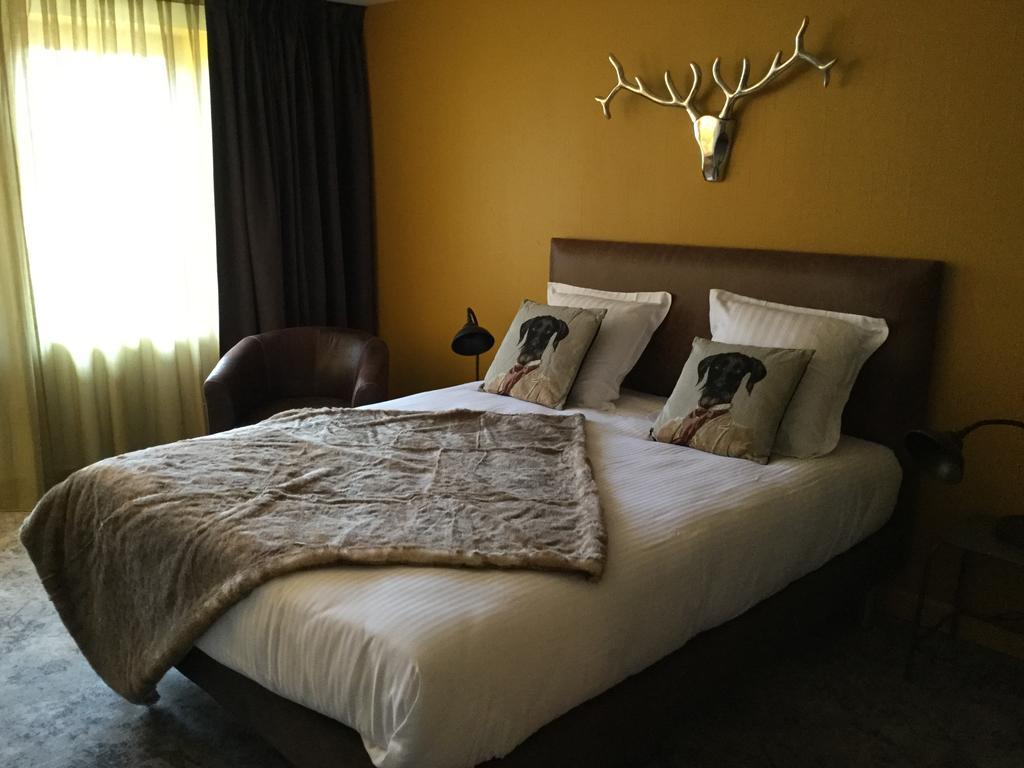 Contact Hotels Le Savigny & Spa Blacé Eksteriør billede